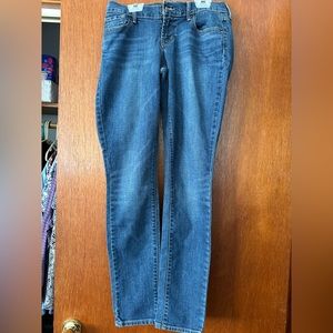 Old Navy skinny jeans size 2